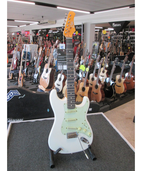 EKO S300 Relic Olympic White