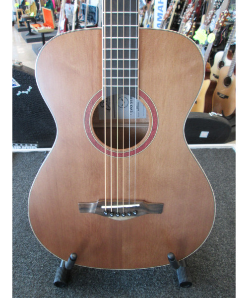 EKO EVO S.E. BARITONE EQ