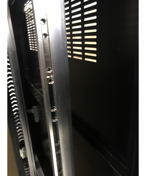 MONTARBO RACK 36 UNITA' CON RUOTE