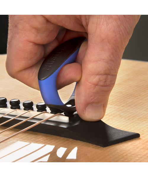 MusicNomad Grip Puller