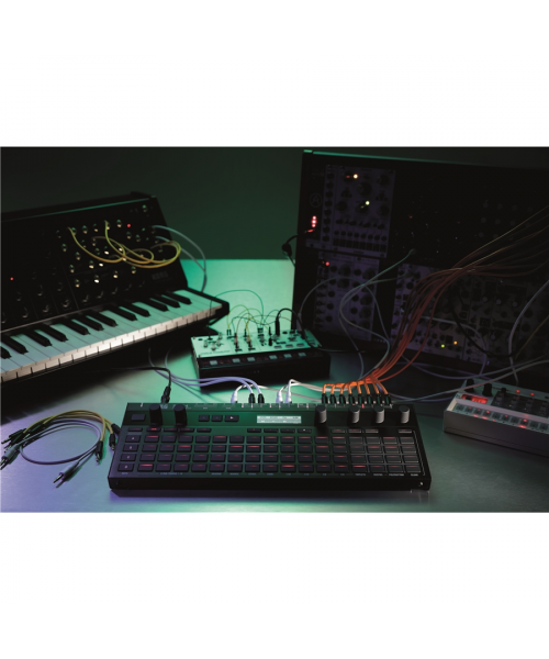 KORG SQ-64