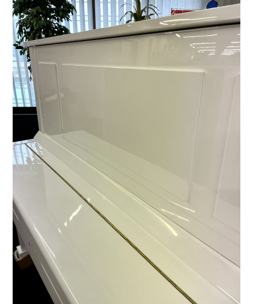 Vertical piano KAWAI Mod. K35 glossy white