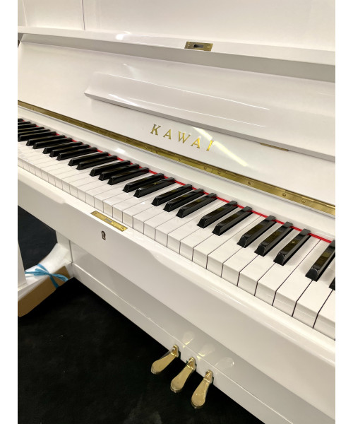 Vertical piano KAWAI Mod. K35 glossy white