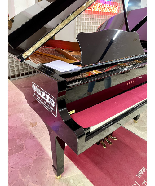 PIANOFORTE MEZZA CODA YAMAHA MOD. C3 NERO LUCIDO CENTENARIO