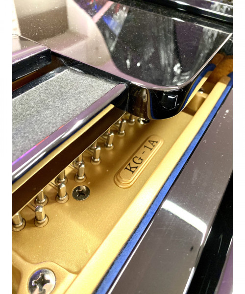 Half-tail piano KAWAI MoD. Kg-1 Glossy black