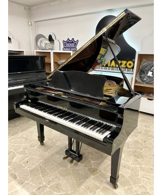 Half-tail piano YAMAHA Mod. G3 Glossy Black