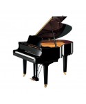 half tail piano Yamaha mod. GC1M PE glossy black