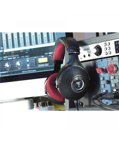 FOCAL Clear MG Professional