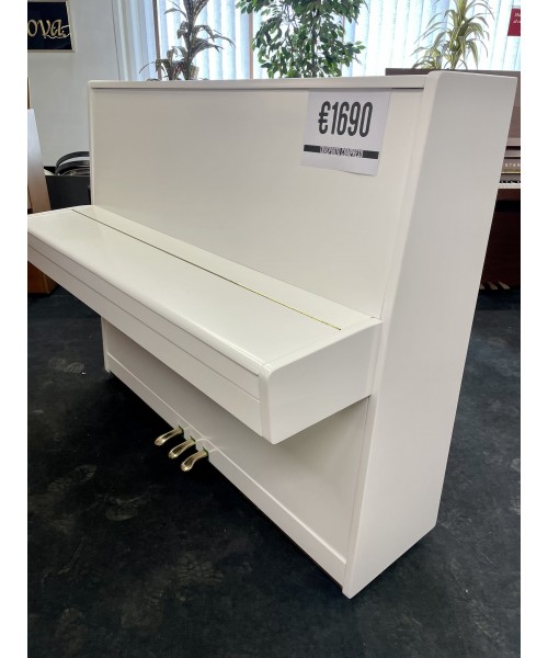 Vertical piano OFFBERG Satin white