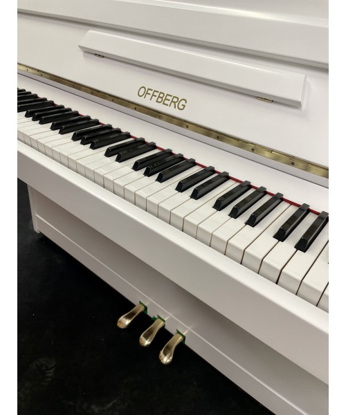Vertical piano OFFBERG Satin white