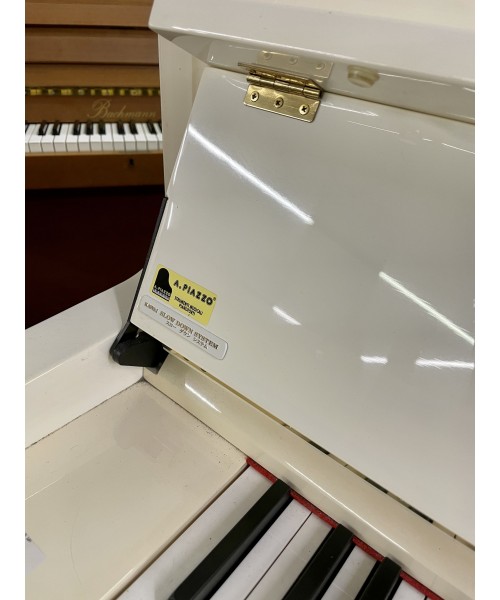 Vertical piano KAWAI MoD. K18 ivory + bench