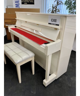 Vertical piano KAWAI MoD. K18 ivory + bench