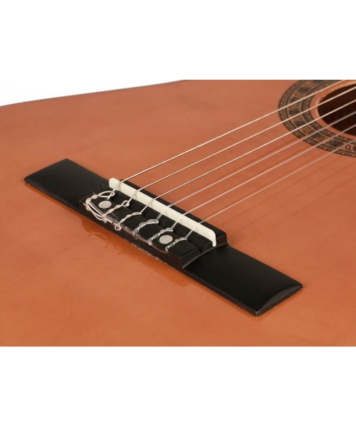 SALVADOR Classic Guitar 4/4