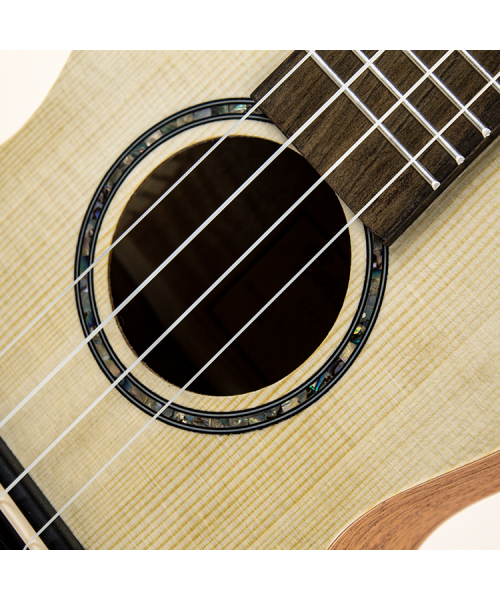 Ukulele GOLDWOOD Satin concert