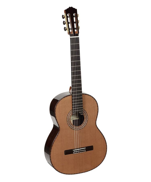 SALVADOR CORTEZ Classic 4/4 guitar with raised keyboard