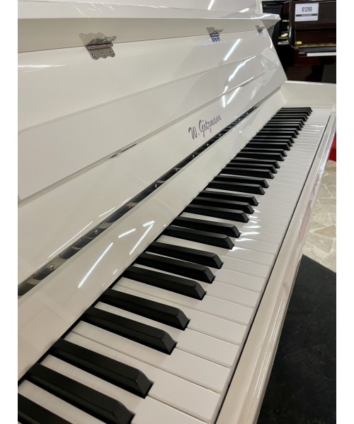 PIANOFORTE VERTICALE W.GOTZMANN MOD. L109T BIANCO LUCIDO