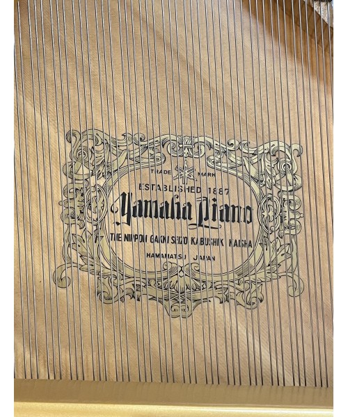 PIANOFORTE A MEZZA CODA YAMAHA G3 BIANCO LUCIDO