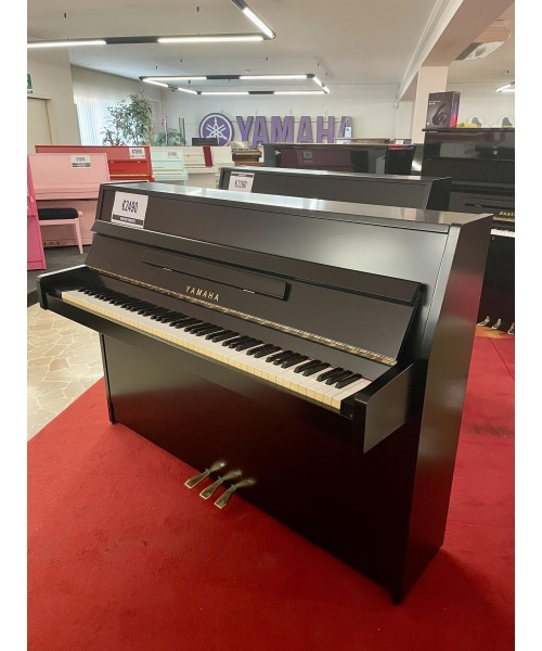 Vertical piano YAMAHA Lu101 glossy black
