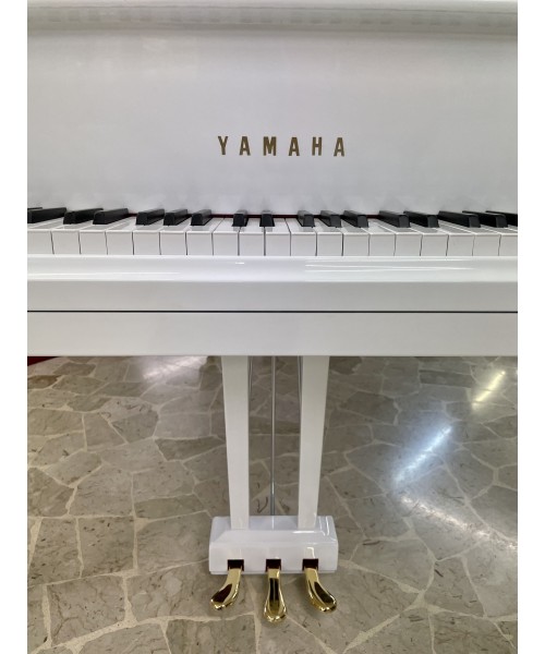 PIANOFORTE MEZZA CODA YAMAHA MOD. G2 BIANCO