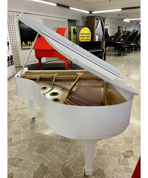 Half-tail piano YAMAHA MoD. G2 White