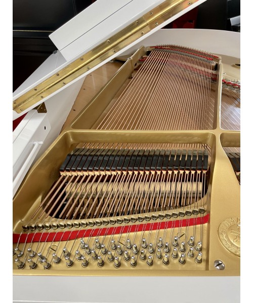 Half-tail piano YAMAHA MoD. G2 White