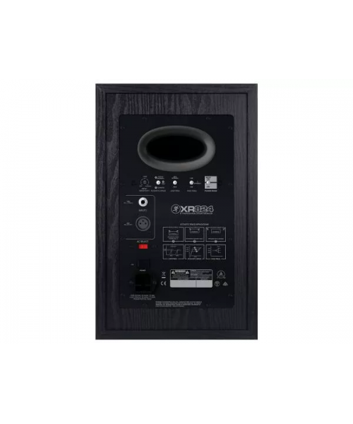 Mackie XR 824
