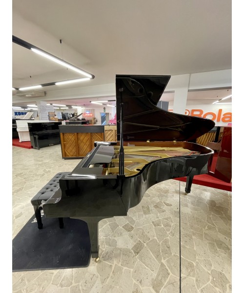 Tailed piano YAMAHA MoD. C7 glossy black