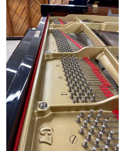 PIANOFORTE A CODA YAMAHA MOD. C7 NERO LUCIDO