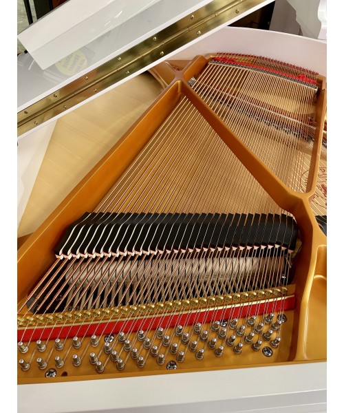 PIANOFORTE A MEZZA CODA SCHULZE POLLMANN MOD. SU148H BIANCO LUCIDO