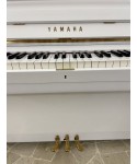 Vertical piano YAMAHA MoD. U2 glossy white