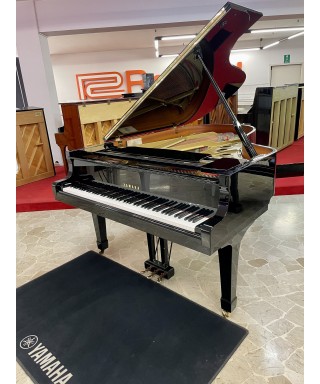 PIANOFORTE A MEZZA CODA YAMAHA G5 NERO LUCIDO