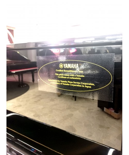 PIANOFORTE VERTICALE YAMAHA MOD.U3 NERO LUCIDO