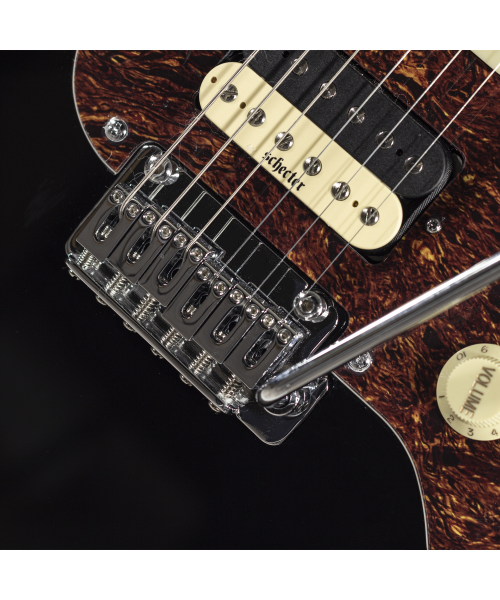 SCHECTER R66 TRADITIONAL VINTAGE SEVENTIES