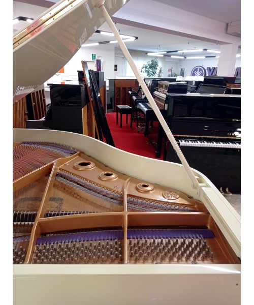 Half-tail piano KAWAI MoD. Kg-1D Ivory White