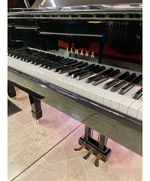 PIANOFORTE MEZZA CODA YAMAHA C2 NERO LUCIDO