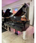 Half-tail piano YAMAHA C2 glossy black
