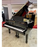 Half-tail piano YAMAHA C3 shiny black