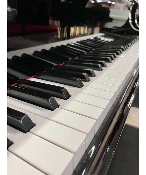 PIANOFORTE MEZZA CODA YAMAHA MOD. G3 NERO LUCIDO