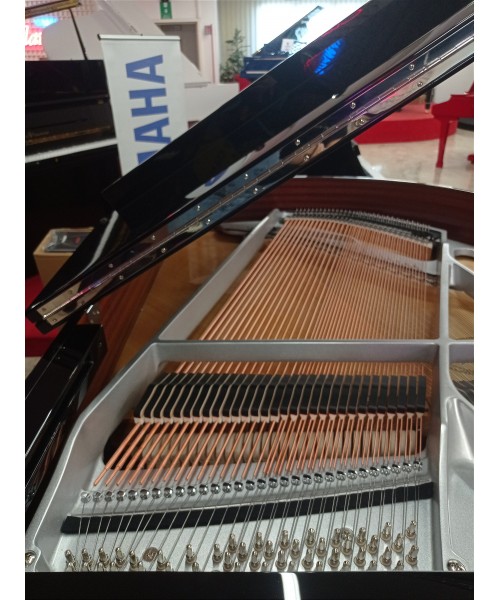 Half-tail piano KAWAI GL10 glossy black