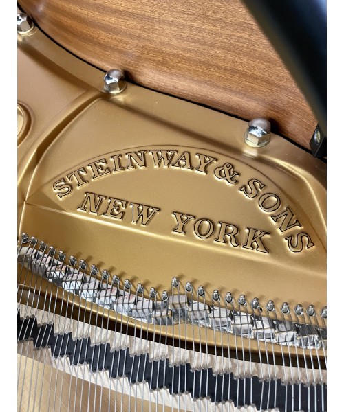 PIANOFORTE MEZZA CODA STEINWAY & SONS MOD. M170 NERO LUCIDO