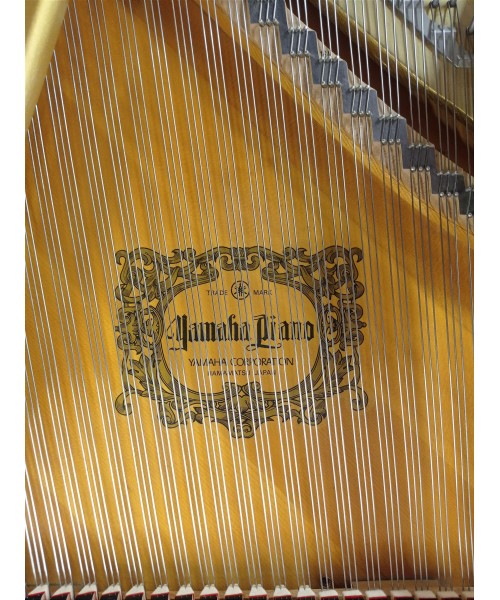 PIANOFORTE A MEZZA CODA YAMAHA MOD. G1 NERO LUCIDO