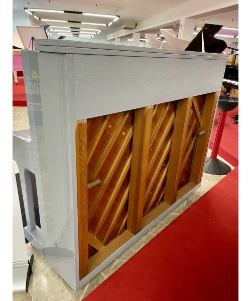 Vertical piano YAMAHA MoD. U1H glossy gray