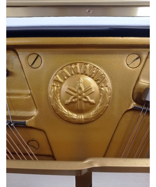 PIANOFORTE VERTICALE YAMAHA U1 BIANCO LUCIDO