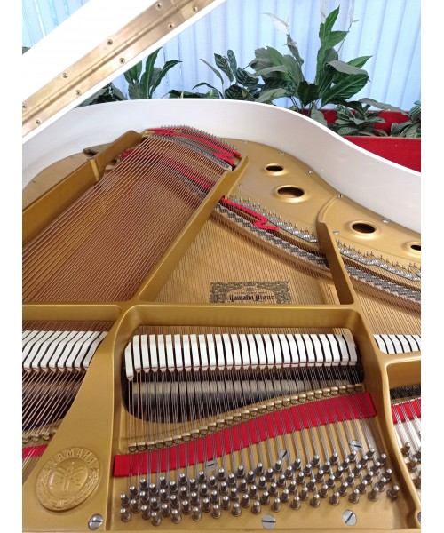 PIANOFORTE MEZZA CODA YAMAHA G2 BIANCO LUCIDO