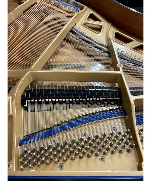 Half-tail piano KAWAI MoD. Kg-2e glossy black