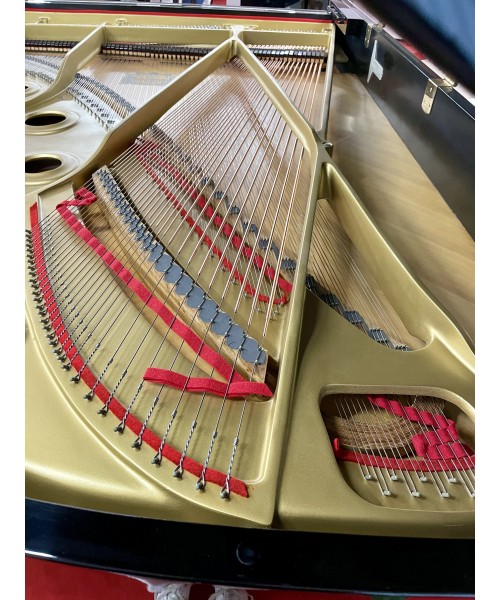 Half-tail piano YAMAHA MoD. C7 glossy black