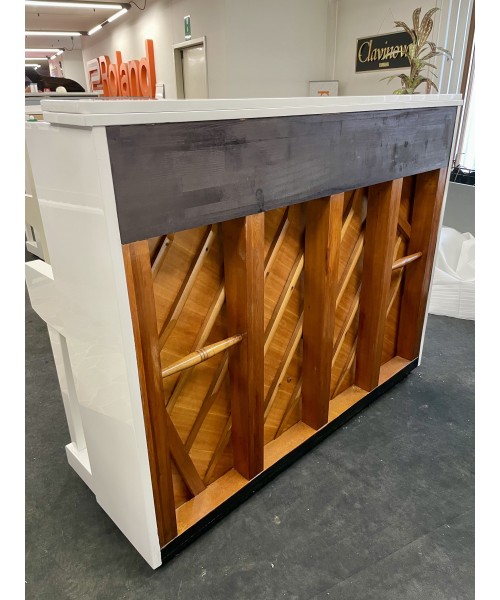 PIANOFORTE VERTICALE YAMAHA MOD. U1 BIANCO LUCIDO