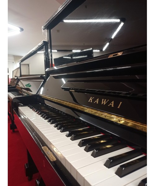 Vertical piano KAWAI BL61 glossy black