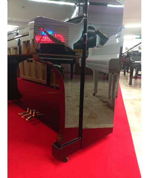 Vertical piano KAWAI BL61 glossy black