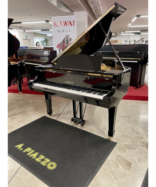 PIANOFORTE MEZZA CODA YAMAHA MOD. C3 NERO LUCIDO